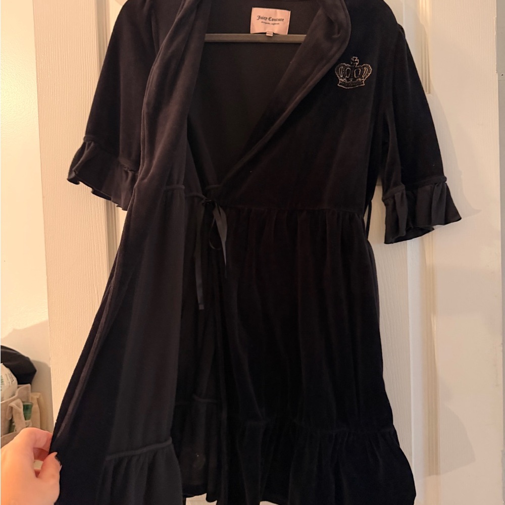 Juicy Couture Black robe with Ruffle Sleeves - Picture 3 of 7